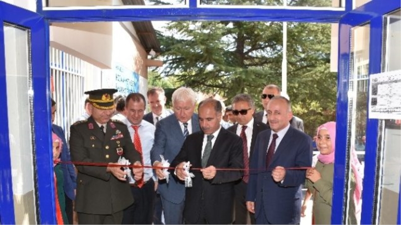 Kardemir`den Eğitim Hayatına Yeni Bir Eser Daha