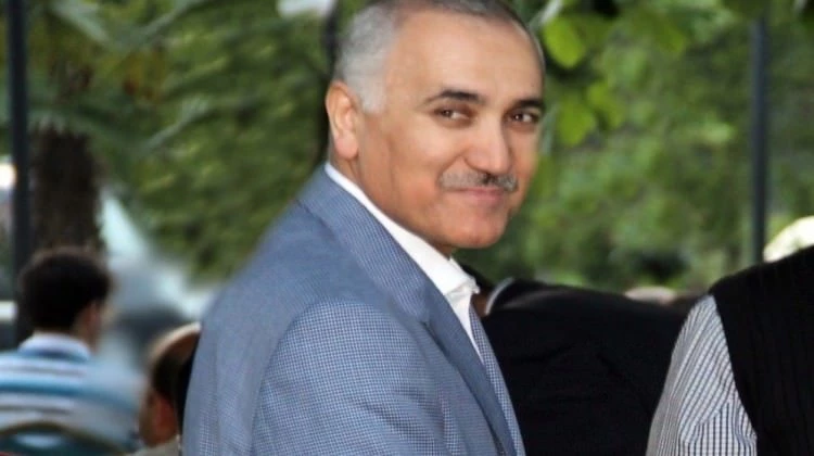 Kardeşi soyadını değiştirmek için dava açtı