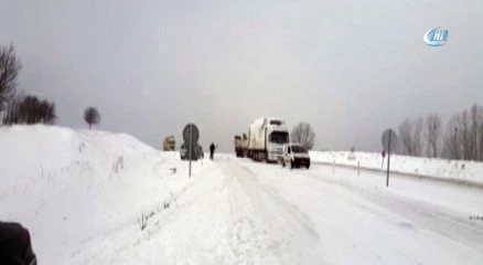 Kastamonu - Karabük karayolunda ulaşıma kar engeli