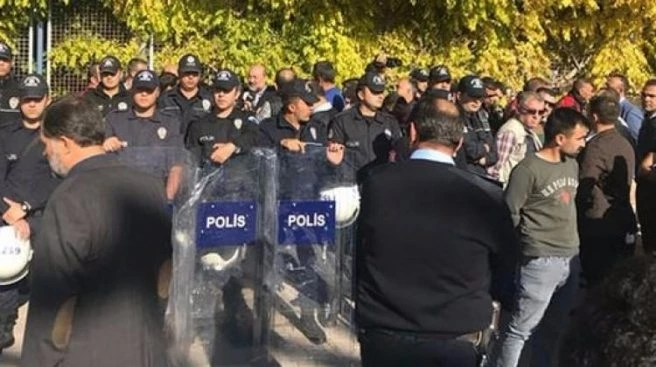 Kayseri`de İhsan Eliaçık gerginliği!