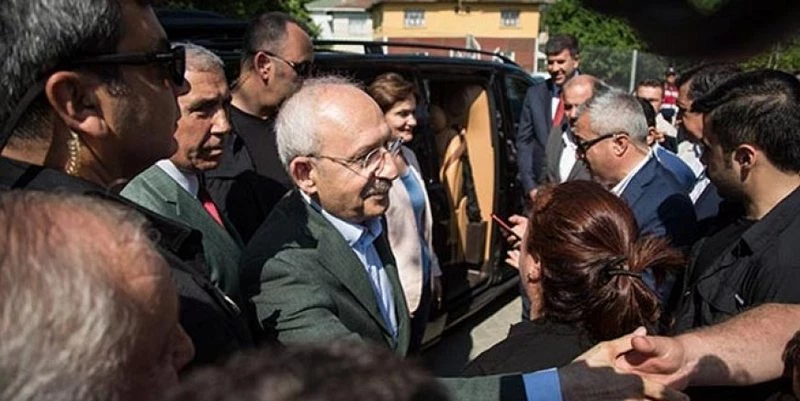 KILIÇDAROĞLU`NDAN KÖY ZİYARETİ
