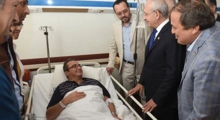 Kılıçdaroğlu, Tezcan?ı ziyaret etti