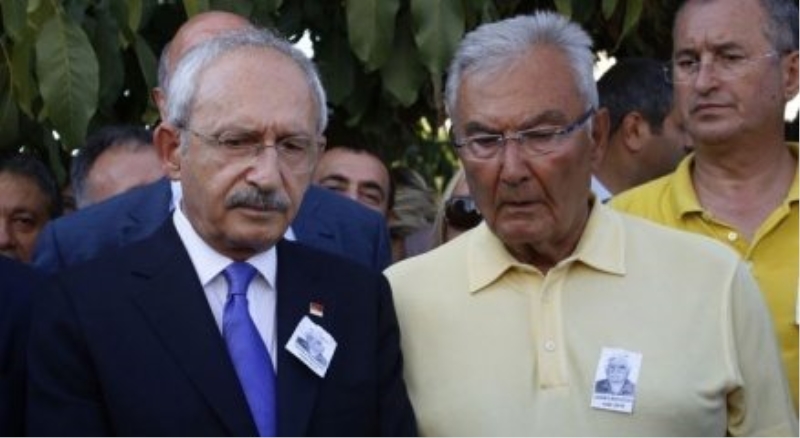 Kılıçdaroğlu ve Baykal yan yana saf tuttu