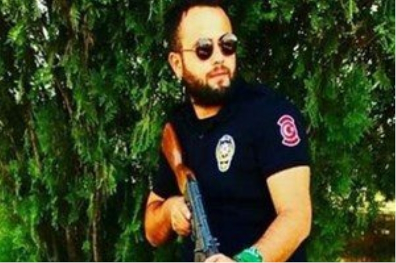 Kimlik soran polis memurunu bıçakladı!...