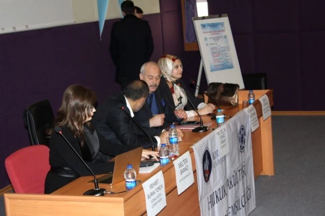 KIRIKKALE ÜNİVERSİTESİ?NDE ?SOSYAL MEDYA VE BİLİŞİM HUKUKU? KONFERANSI GERÇEKLEŞTİRİLDİ