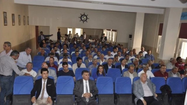 Kızıltepe`de Çiftçilere Yönelik Eğitim Semineri