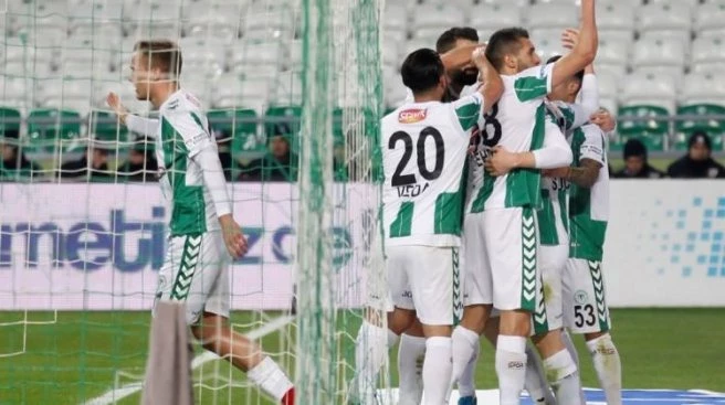 Konyaspor Karabük`ü devirdi, nefes aldı