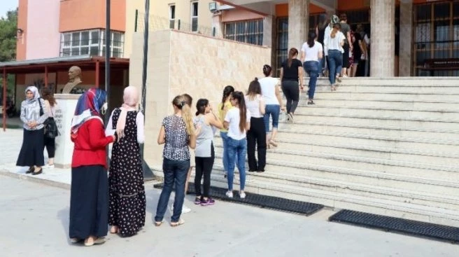 KPSS sınavına yetişebilmek için koşturdular