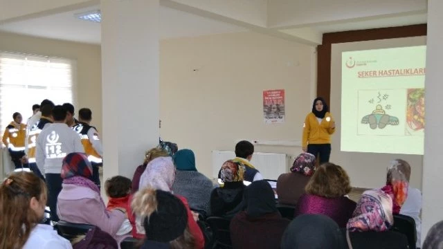 Kulu`da Acil Sağlık Hizmetleri Haftası Etkinlikleri