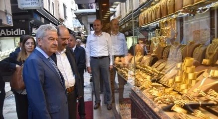 Kuyumcular, kruvaziyerleri geri istiyor