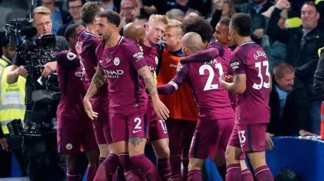 Manchester City, Chelsea`yi tek golle yıktı