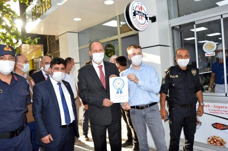 Manisa`da ilk `Güvenli iş yeri sertifikası` verildi