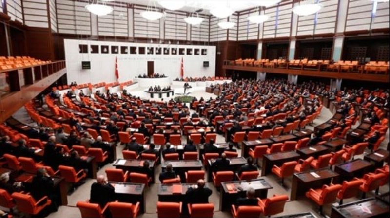 Meclis FETÖ`nün darbe girişimini araştıracak