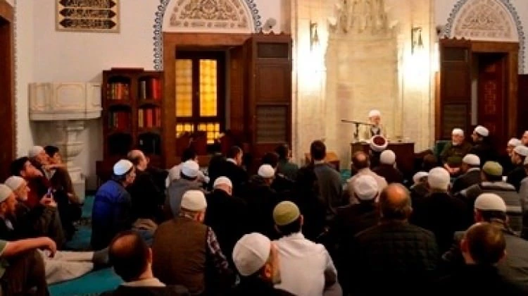 Mehmet Zahid Kotku dualarla yd eddildi