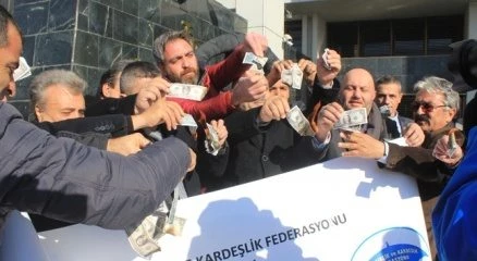 Merkez Bankası önünde Dolar eylemi