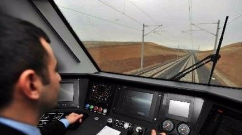 Mesaisi biten makinist bakın ne yaptı!