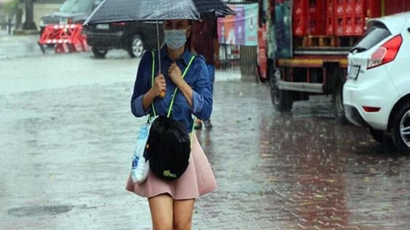 Meteoroloji`den 36 il için uyarı! Şemsiyeleri hazırlayın kuvvetli yağmur geliyor
