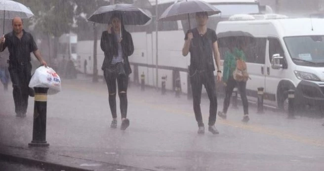 Meteoroloji`den kuvvetli sağanak uyarısı