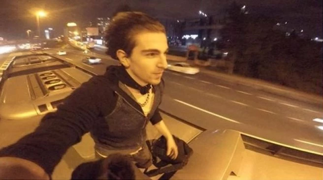Metrobüs üzerinde yolculuk yapanlar gözaltında
