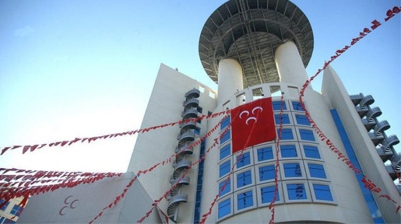 MHP'de 3 kişi daha ihraç edildi!