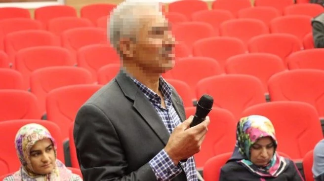 Mikrofonu aldı, böyle dedi: Oğlumu tutuklayın