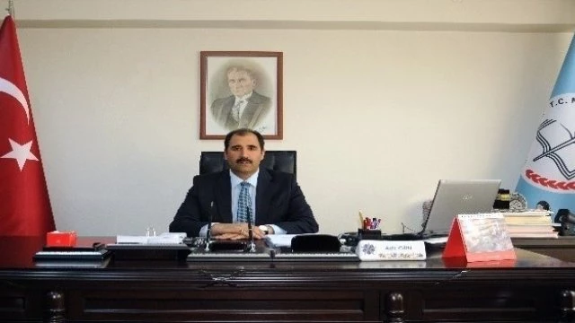 Milli Eğitim Müdürü Aziz Gün`den Öğretmenler Günü Mesajı