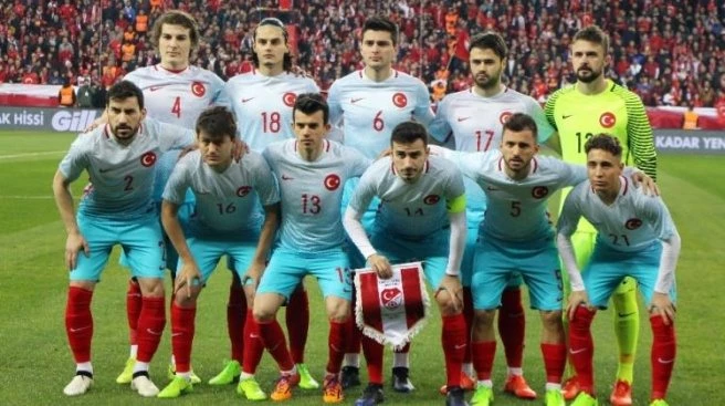 Milli Takım`ın ilk 11`inde çarpıcı ayrıntı
