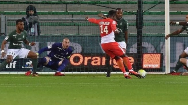 Monaco Saint-Etienne`i dağıttı