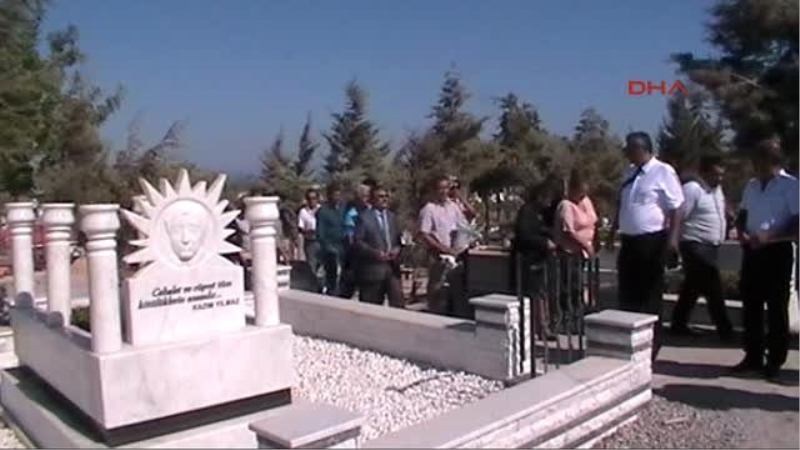 Muğla Datça Eğitim Camiası `Okul Dede`sini Unutmadı