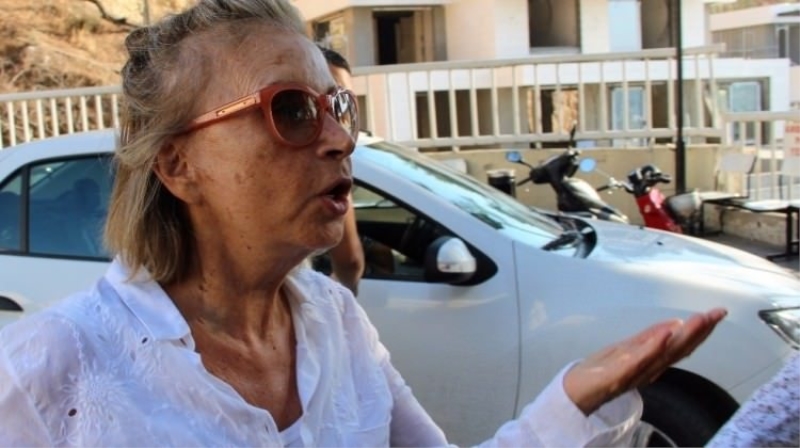 Nazlı Ilıcak polisi atlatmak için bakın ne yapmış!