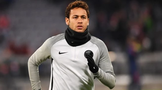 NEYMAR DÜNYA KUPASI`NDAKİ SÜRPRİZ TAKIMI AÇIKLADI