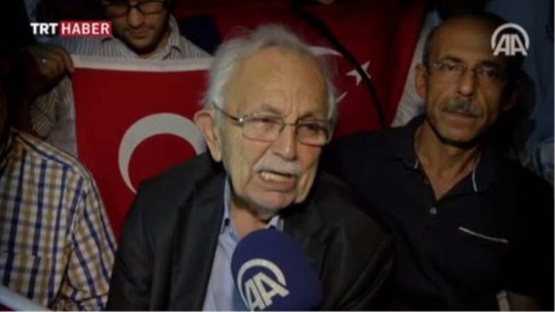 Nur İlim ve Eğitim Vakfı Üyeleri, Fetö`nün Darbe Girişimini Kınadı