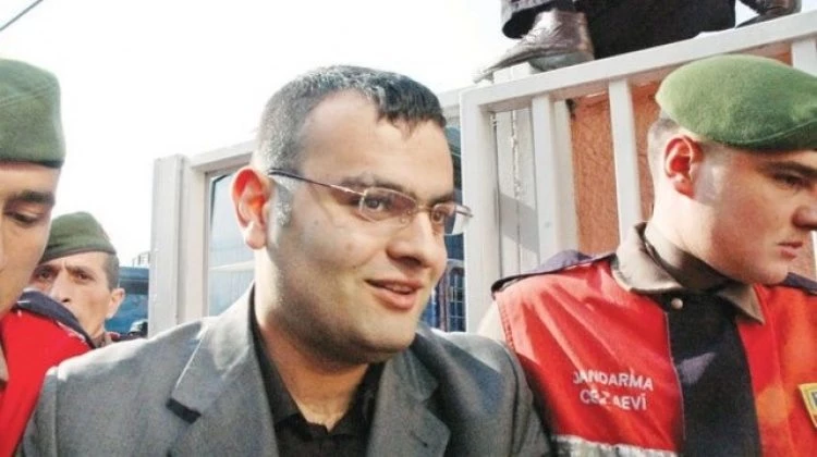 O isim için talimat: Kendini assın yoksa...