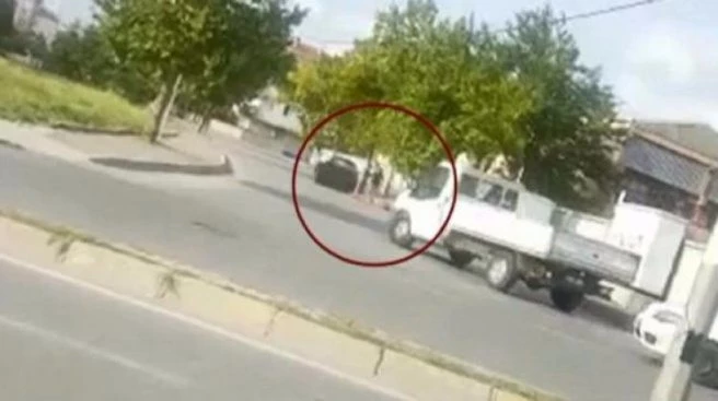 Oğlu araçla ezdi babası pompalıyla vurdu!