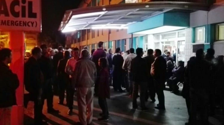 Öğrenci servisi devrildi: 24 öğrenci yaralı