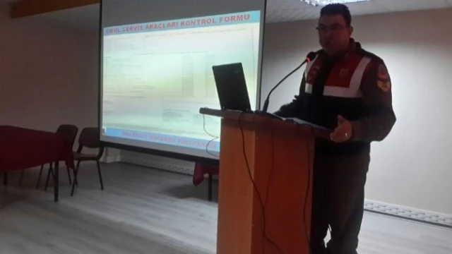 Okul Servis Şoförleri ve Okul Müdürlerine Eğitim