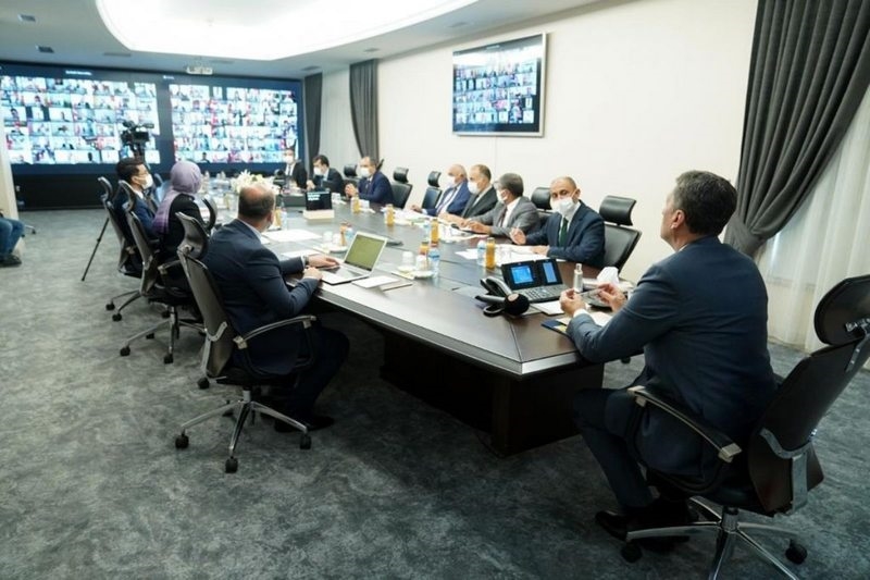 Okullar 6 Eylül`de açılacak mı? Milli Eğitim Bakanı Selçuk`tan dikkat çeken toplantı