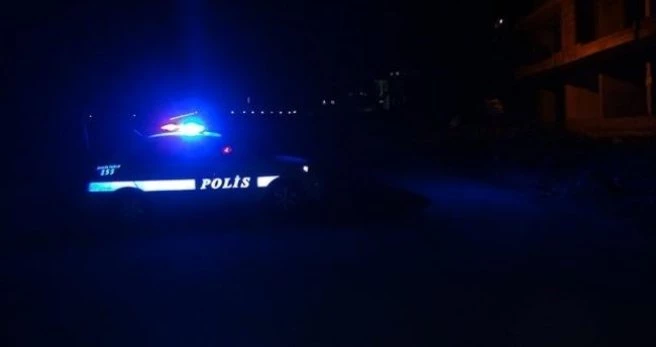 ORMANDA İÇTİĞİ ARKADAŞINI AĞACA ASILI HALDE BULDU