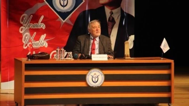 ORTAYLI: TRUMP`IN YAPTIĞI CAHİLLİKTİR