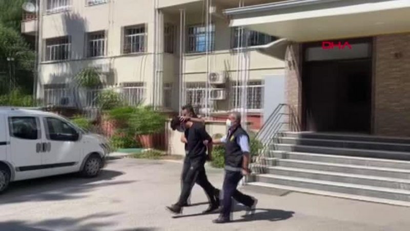 OSMANİYE`DE 2`Sİ POLİS 5 KİŞİYİ YARALAYAN SALDIRGAN ADLİYEYE SEVK EDİLDİ