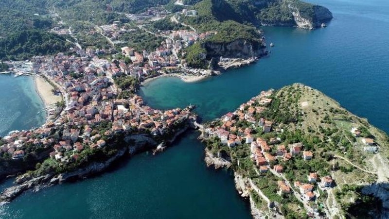 Oteller bayram öncesinde yüzde 100 doldu! 6 bin nüfuslu Amasra`ya 200 bin turist bekleniyor