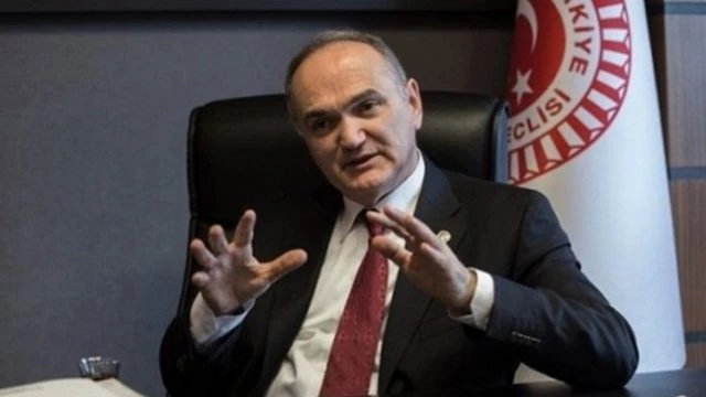 Özlü: Ekonomi Son Çeyrekte Sıçrama Yapacak
