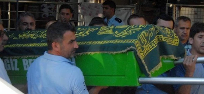 Polis memuru evinde ölü bulundu