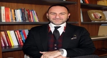 Prof. Dr. Alkin para kurmaylarını uyardı; ?Vatandaşın ulusal paraya güveni yok, dolar alıyor?