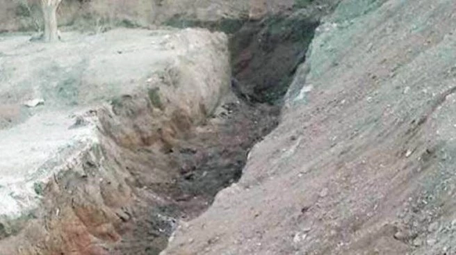 PYD`de büyük panik! Hendeğe sarıldılar