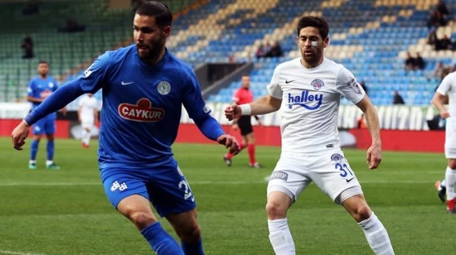 Rize`de ilk yarıda 2 gol var! CANLI
