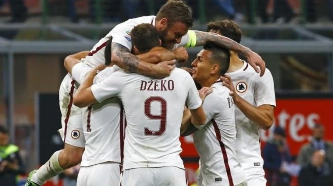 Roma deplasmanda Milan`ı dağıttı