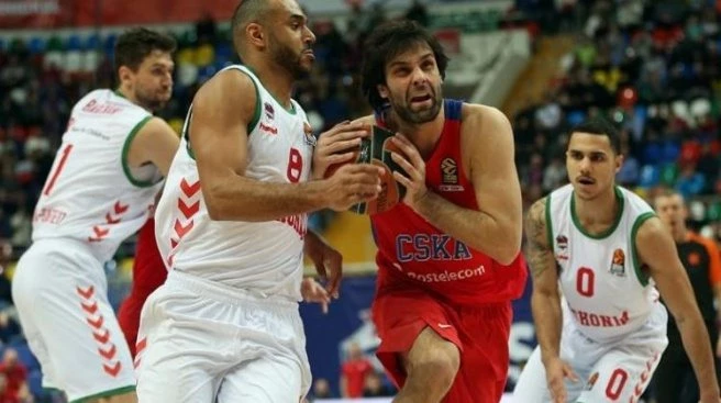 Rusya`da ilk adımı CSKA attı