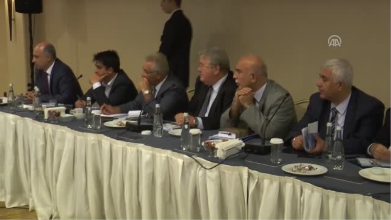 Sağlık Bakanı Akdağ`dan Sezaryen Uyarısı