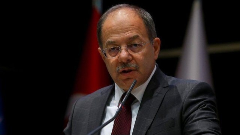 Sağlık Bakanı: Doktorları Özel Sektörde Çalışan Eşlerinin Yanına Göndermeyeceğiz